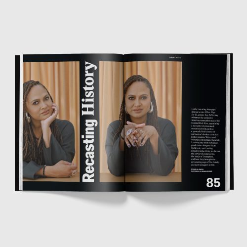 magazine mockup layout2